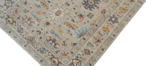 Backside of handmade New Farahan rug showing knot structure and weave density