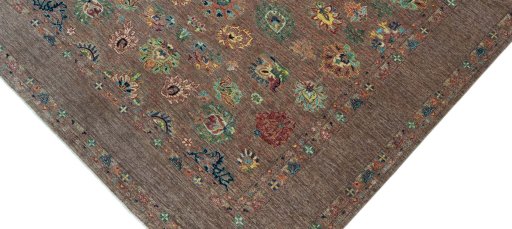 Backside of handmade New Farahan rug showing knot structure and weave density