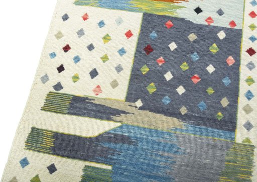 Surface texture of New Kilim Dastan rug with natural Wool and intricate pattern
