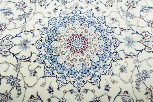 Central medallion detail of 2000s Nain rug from Iran / Persia