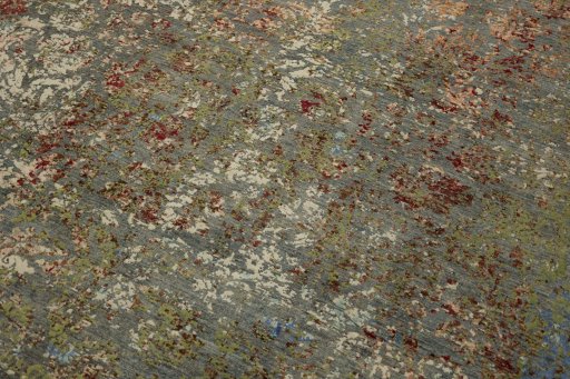 Backside of handmade New Mahli rug showing knot structure and weave density