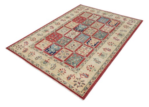Close-up detail of New Farahan rug from Pakistan showing Wool weave