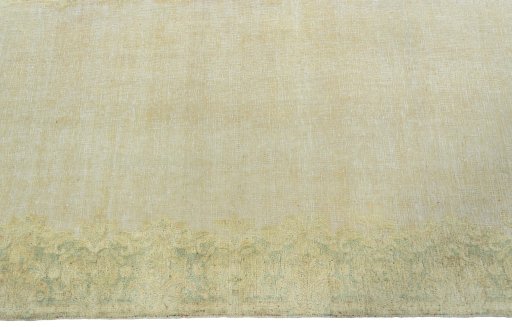 Close-up detail of 1950s Vintage rug from Pakistan showing Wool weave