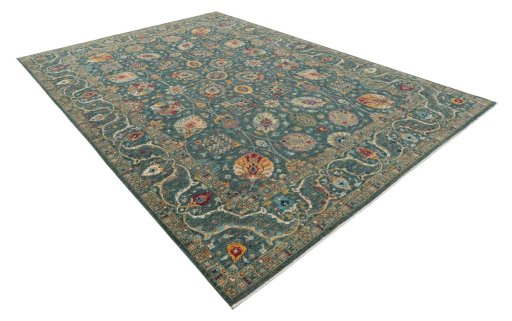 Corner detail of New Haj-jalili rug showing border pattern and Wool pile