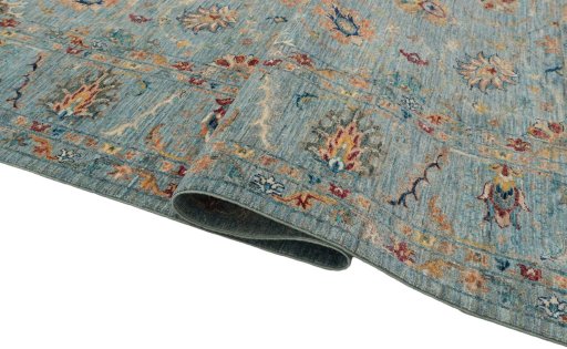 Close-up detail of New Farahan rug from Pakistan showing Wool weave