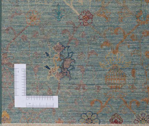 Corner detail of New Haj-jalili rug showing border pattern and Wool pile