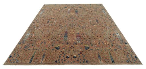 Surface texture of New Haj-jalili rug with natural Wool and intricate pattern