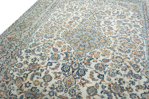 Backside of handmade 2000s Yazd rug showing knot structure and weave density