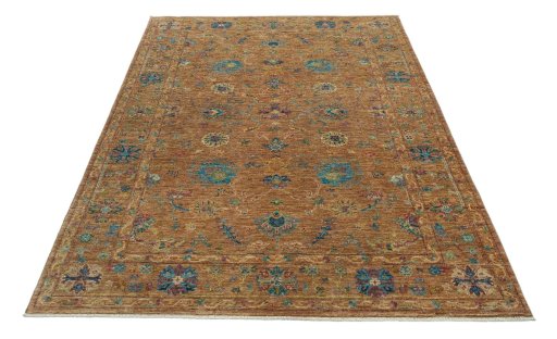 Surface texture of New Farahan rug with natural Wool and intricate pattern