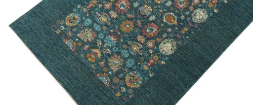 Backside of handmade New Farahan rug showing knot structure and weave density