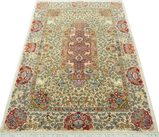 Surface texture of New Ghom rug with natural Cork and intricate pattern