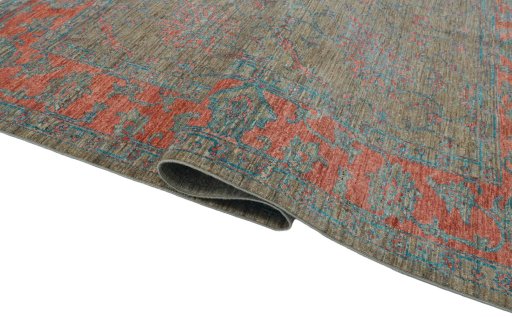 Close-up detail of New Farahan rug from Pakistan showing Wool weave