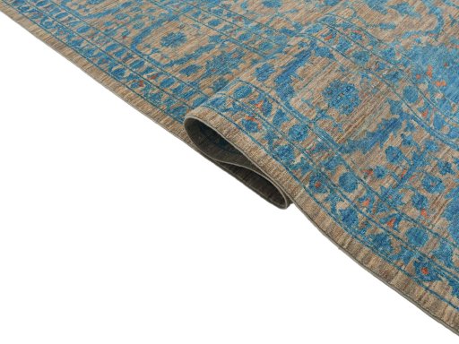Close-up detail of New Farahan rug from Pakistan showing Wool weave