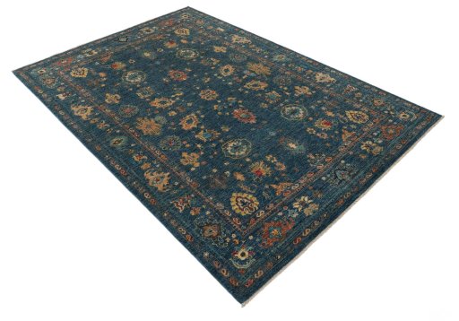 Corner detail of New Farahan rug showing border pattern and Wool pile