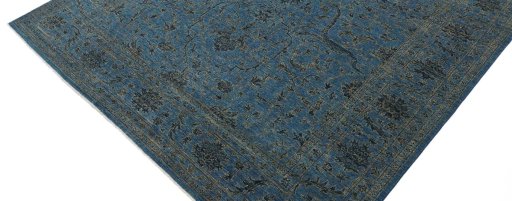 Backside of handmade New Farahan rug showing knot structure and weave density