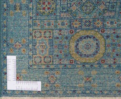 Corner detail of New Mamluk rug showing border pattern and Wool pile