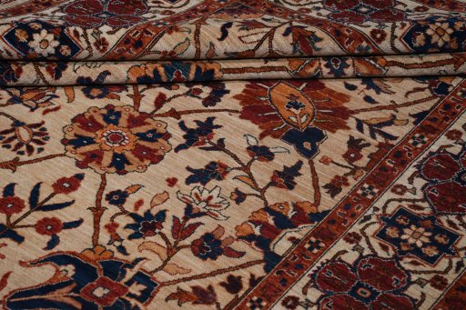 Surface texture of New Ariana rug with natural Wool and intricate pattern
