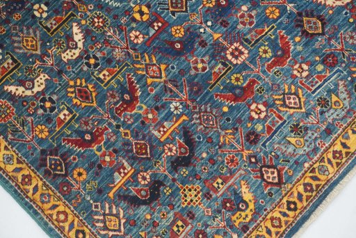 Close-up detail of New Ariana rug from Pakistan showing Wool weave