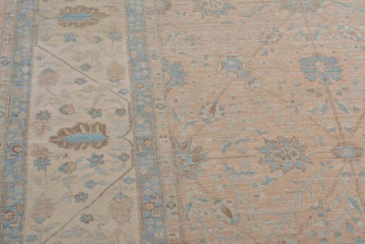 Surface texture of New Haj-jalili rug with natural Wool and intricate pattern