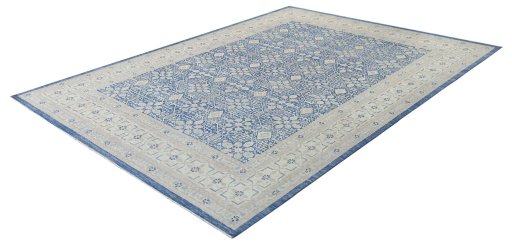 Surface texture of New Haj-jalili rug with natural Wool and intricate pattern