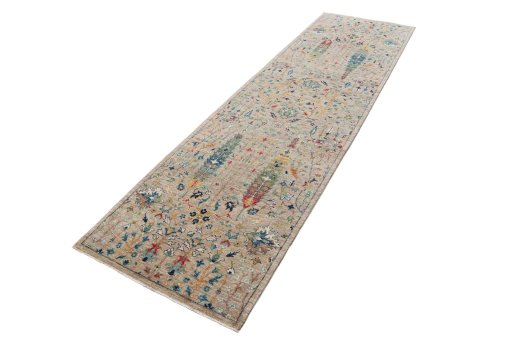 Corner detail of New Haj-jalili rug showing border pattern and Wool pile