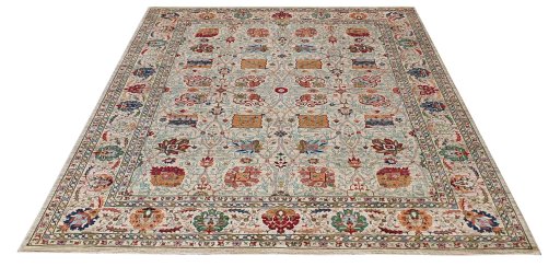 Corner detail of New Haj-jalili rug showing border pattern and Wool pile