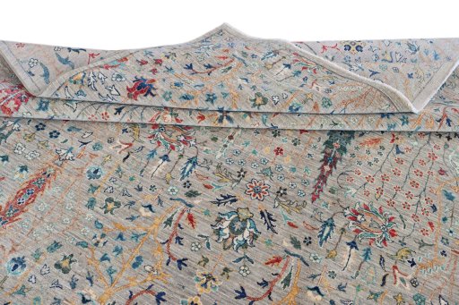 Surface texture of New Haj-jalili rug with natural Wool and intricate pattern