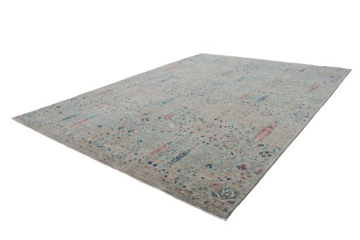 Corner detail of New Haj-jalili rug showing border pattern and Wool pile