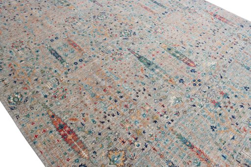 Central medallion detail of New Haj-jalili rug from Pakistan