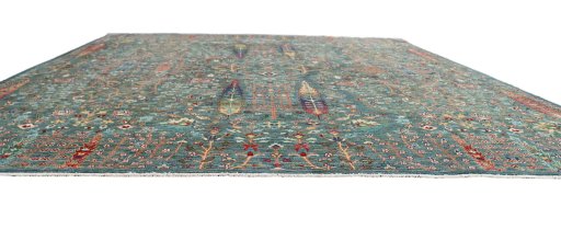Corner detail of New Haj-jalili rug showing border pattern and Wool pile