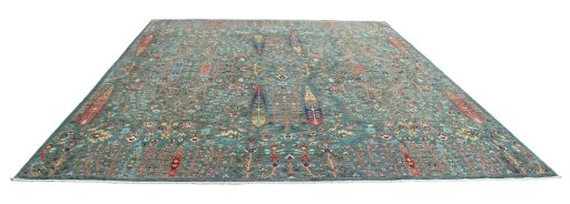 Surface texture of New Haj-jalili rug with natural Wool and intricate pattern