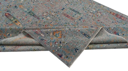 Central medallion detail of New Haj-jalili rug from Pakistan