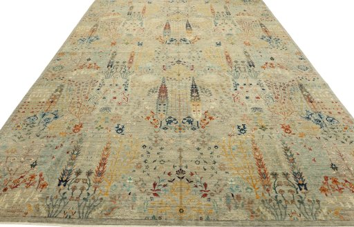 Surface texture of New Haj-jalili rug with natural Wool and intricate pattern