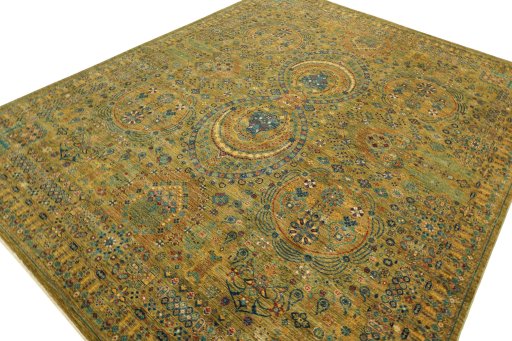 Central medallion detail of New Haj-jalili rug from Pakistan