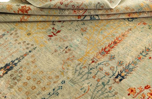 Close-up detail of New Haj-jalili rug from Pakistan showing Wool weave