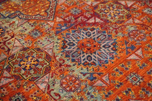 Close-up detail of New Mamluk rug from Pakistan showing Wool weave