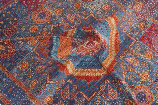 Close-up detail of New Mamluk rug from Pakistan showing Wool weave