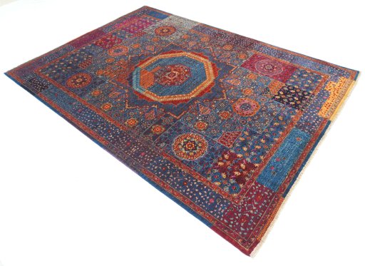 Close-up detail of New Mamluk rug from Pakistan showing Wool weave