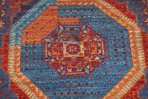 Close-up detail of New Mamluk rug from Pakistan showing Wool weave