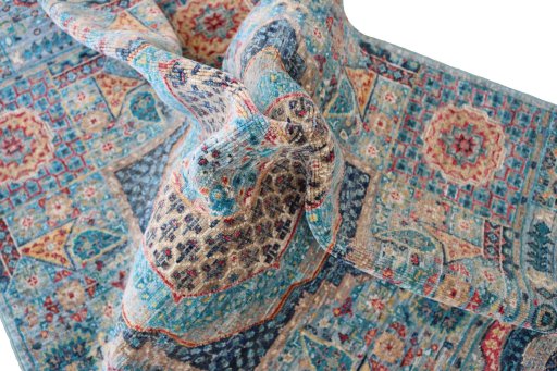 Backside of handmade New Mamluk rug showing knot structure and weave density