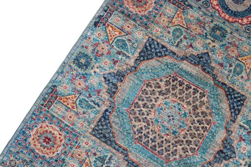 Backside of handmade New Mamluk rug showing knot structure and weave density