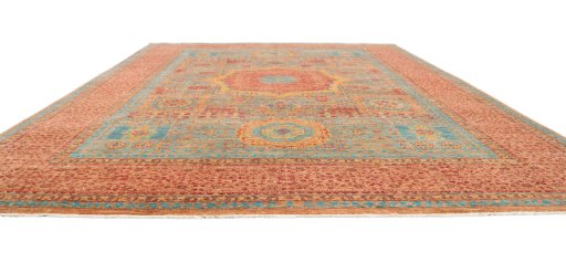 Corner detail of New Mamluk rug showing border pattern and Wool pile