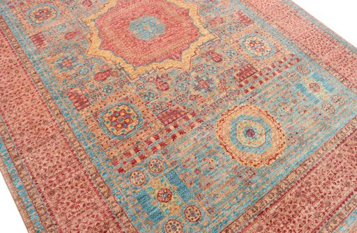 Central medallion detail of New Mamluk rug from Pakistan