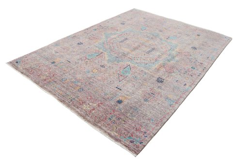 Corner detail of New Mamluk rug showing border pattern and Wool pile