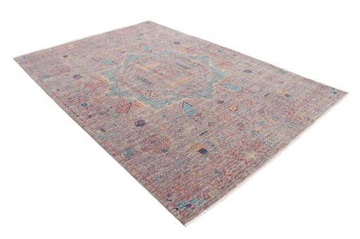 Close-up detail of New Mamluk rug from Pakistan showing Wool weave