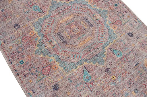 Central medallion detail of New Mamluk rug from Pakistan