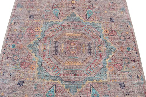 Close-up detail of New Mamluk rug from Pakistan showing Wool weave