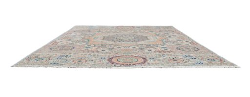 Corner detail of New Mamluk rug showing border pattern and Wool pile
