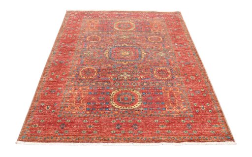 Surface texture of New Mamluk rug with natural Wool and intricate pattern