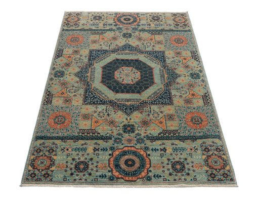 Surface texture of New Mamluk rug with natural Wool and intricate pattern